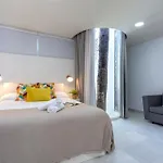 Апартаменти Sunstay Newly Refurbished *